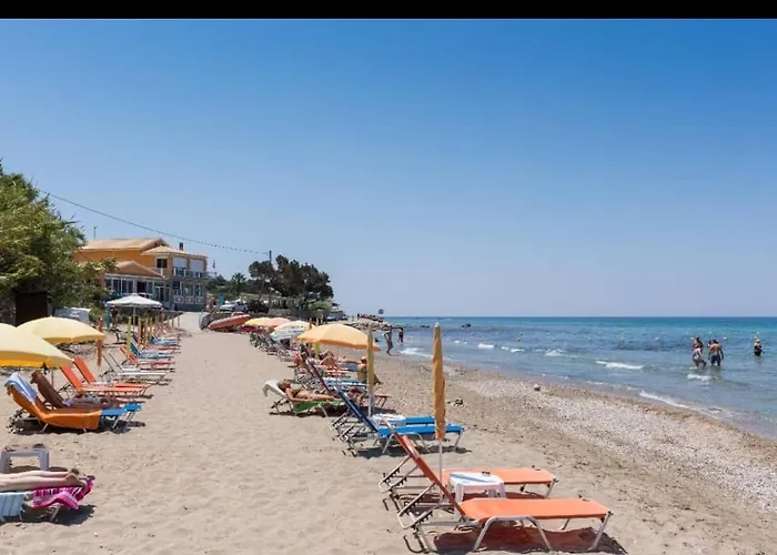 شقة Loukia's And Paramonas (Corfu)