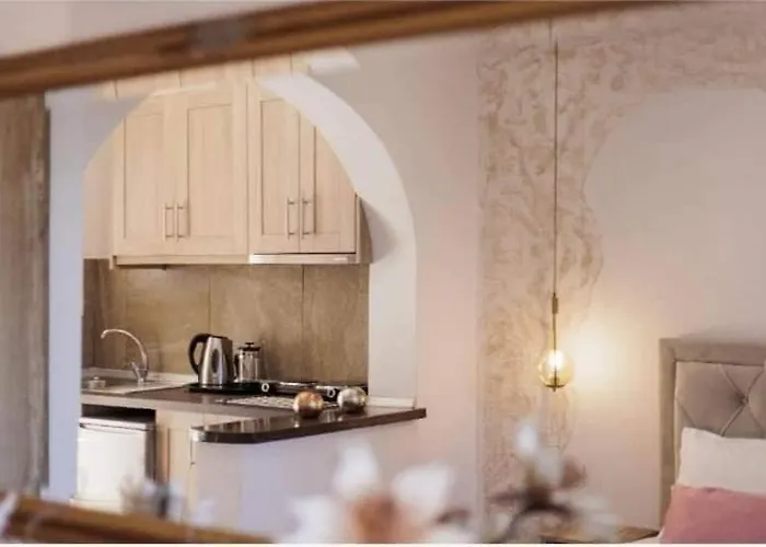 Loukia's And شقة *