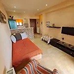 Appartement Loukia's And Paramonas (Corfu)