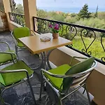 Loukia's And Appartement Paramonas (Corfu)